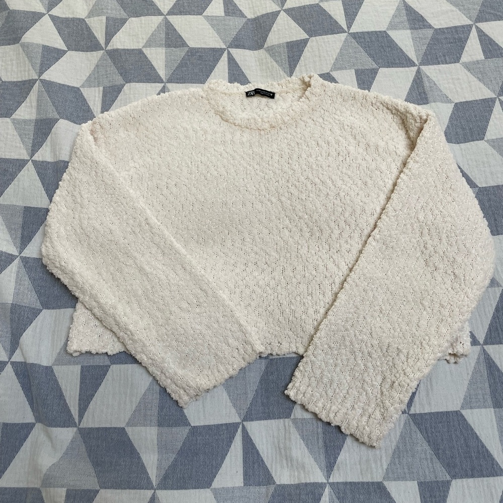 Zara chenille cropped sweater